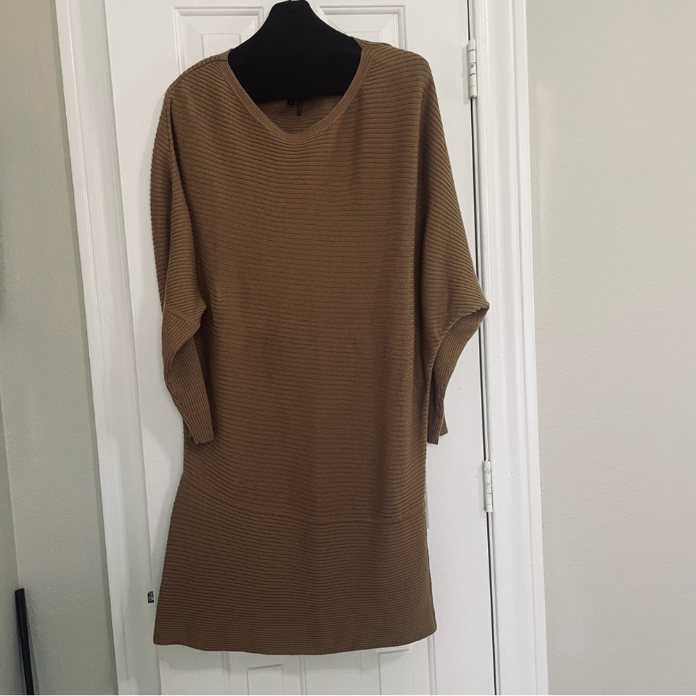 Donna Karan New York Tan Ribbed Knit Dress in size XL.